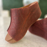 VOLATILE CARRIER PEEP TOE WEDGE