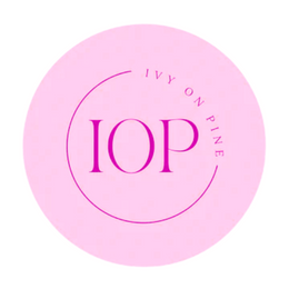 The Ivy On Pine logo