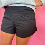 ACTIVE SHORTS