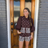 THE EMBROIDERED SHORTS SET - BROWN