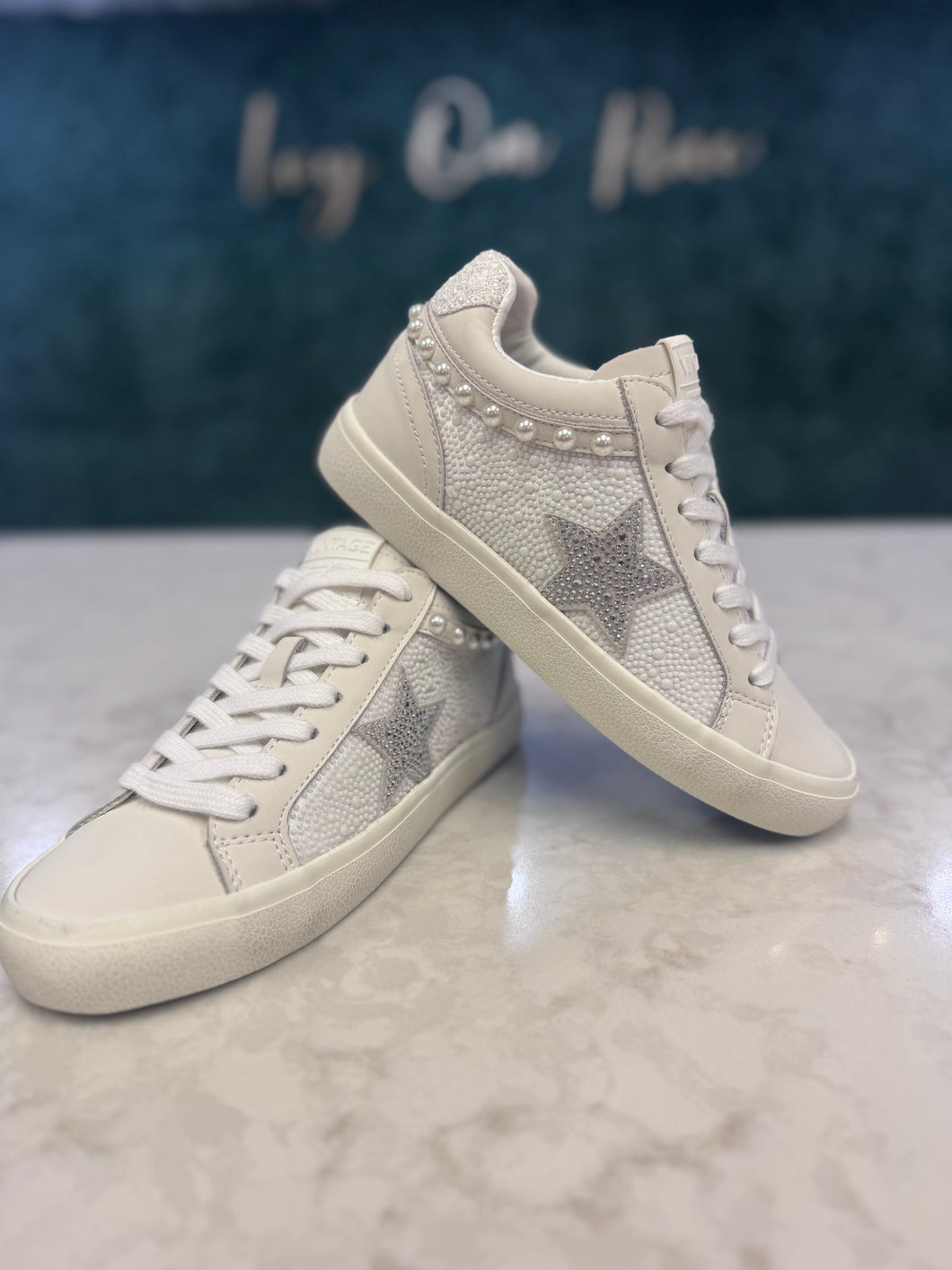 THE PERSCILA SNEAKER