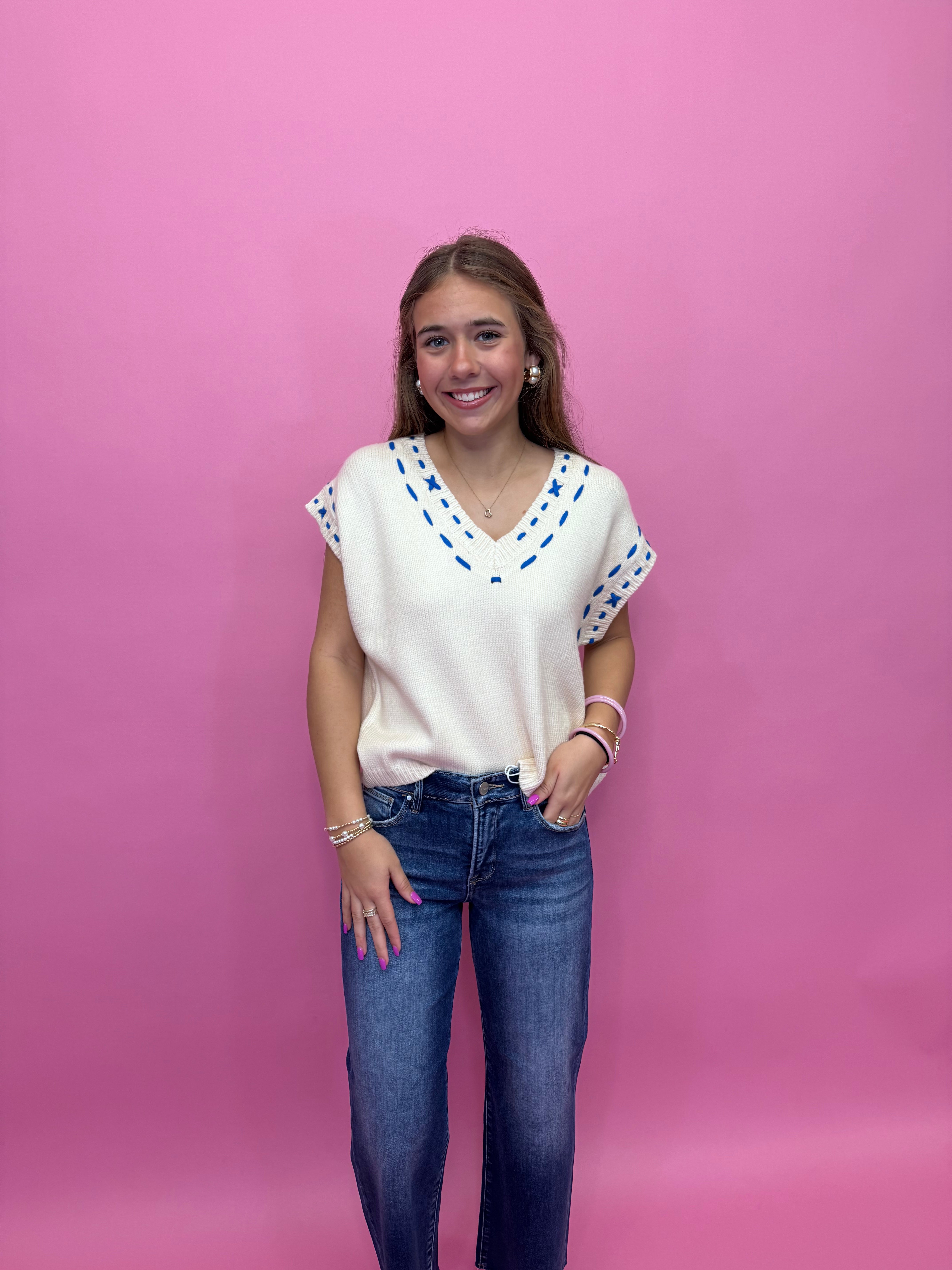 THE LAURA TOP