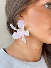 Load image into Gallery viewer, FLORA EARRINGS BY LC
