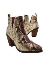 Load image into Gallery viewer, MUMBA BOOTIE BY VOLATILE
